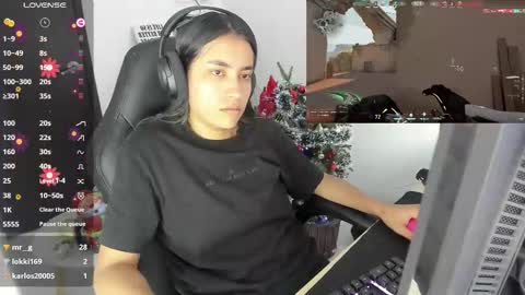 Snapshot of sabrina_chester_02 chatting on December 13, 7:53 pm Angie online show from December 13, 7:53 pm