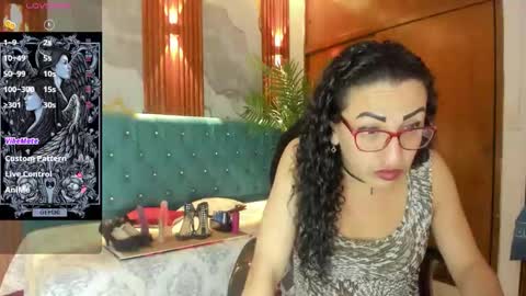 SABRINA online show from February 4, 3:40 pm