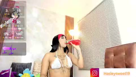  Hasley  online show from August 6, 10:22 pm