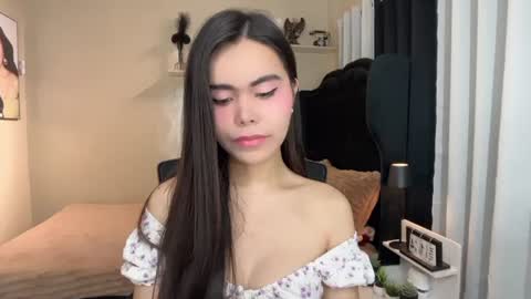 sabrinamadonna54 online show from June 17, 8:43 pm