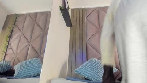 S A B R I N A  online show from January 18, 11:36 am