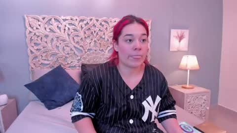 sabrinna  online show from May 10, 7:41 pm