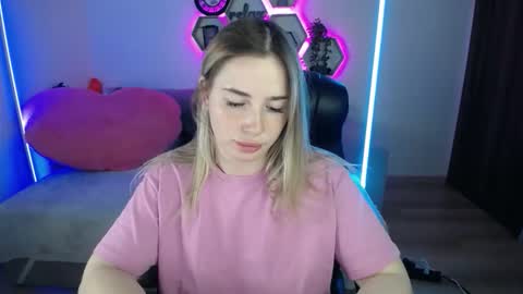 Sabrina Violet online show from September 30, 8:08 am