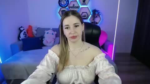 Sabrina Violet online show from March 27, 9:10 am