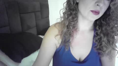 Snapshot of sacrletardiente chatting on February 6, 11:58 pm sacrletardiente online show from February 6, 11:58 pm