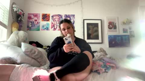 sweet angel baby  online show from October 13, 8:53 pm