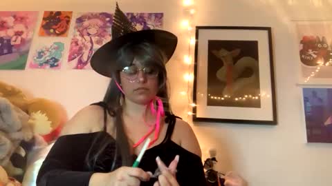 sweet angel baby  online show from October 21, 11:38 pm