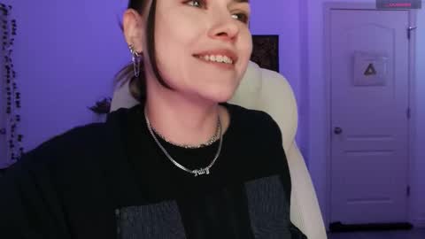 Sadie Renee  online show from January 13, 12:05 am