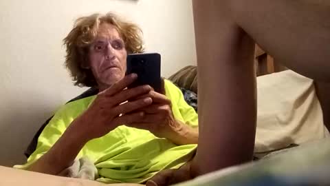 sadshadowdood online show from February 15, 4:31 am