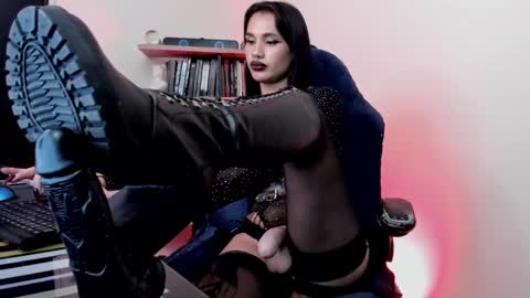 Aly independent model online show from February 25, 8:51 pm