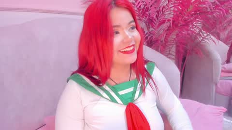 Snapshot of saekohofman chatting on December 22, 8:16 am Mara online show from December 22, 8:16 am