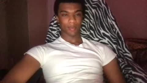 Snapshot of saeonyx chatting on November 3, 11:04 pm Saeonyx online show from November 3, 11:04 pm