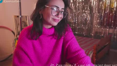 Snapshot of safaeri chatting on December 12, 10:09 pm Safa online show from December 12, 10:09 pm