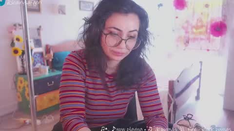 Snapshot of safaeri chatting on February 10, 4:25 pm Safa online show from February 10, 4:25 pm