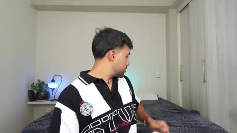 Sag online show from February 24, 8:18 pm