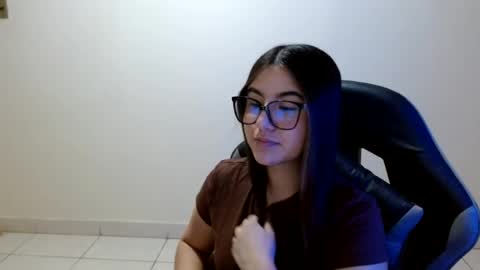 Sahaliefox  online show from July 17, 10:14 pm