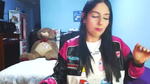 Snapshot of sahotlove1 chatting on May 30, 4:20 am Karina online show from May 30, 4:20 am