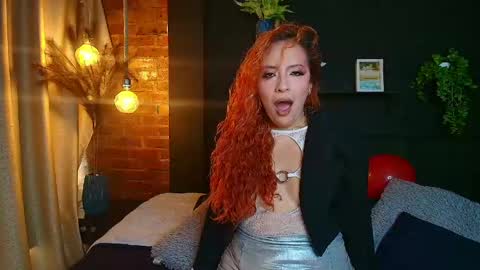 SARA online show from May 4, 2:46 pm