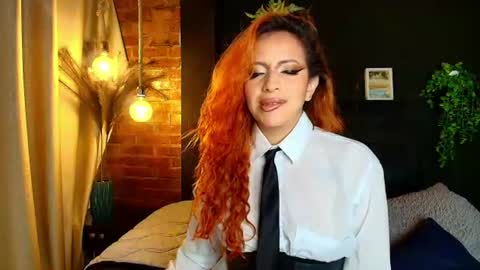 SARA online show from June 22, 2:03 pm