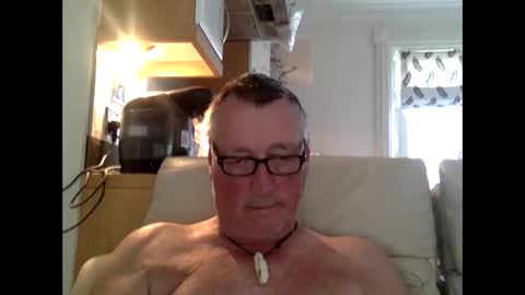 sail_naked online show from April 4, 4:59 pm