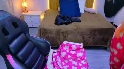 sailor online show from May 27, 4:31 am