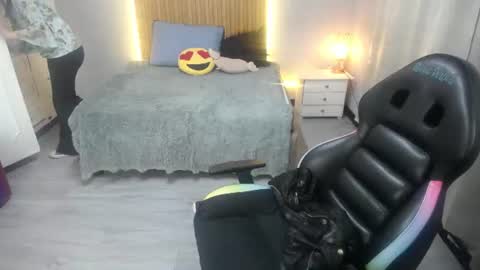 sailor online show from June 12, 4:22 am