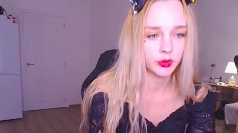 Sofia online show from January 11, 9:20 pm