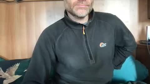 Snapshot of saint009 chatting on February 3, 10:58 am saint009 online show from February 3, 10:58 am