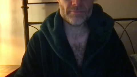 Snapshot of saint009 chatting on March 8, 4:49 am saint009 online show from March 8, 4:49 am