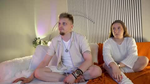 Snapshot of saint__vicious chatting on September 16, 8:21 pm saint__vicious online show from September 16, 8:21 pm