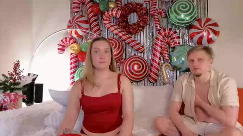 Snapshot of saint__vicious chatting on December 16, 8:14 pm saint__vicious online show from December 16, 8:14 pm