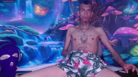 Snapshot of saint_boyy chatting on February 5, 8:00 am saint boy online show from February 5, 8:00 am