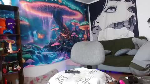 Snapshot of saint_boyy chatting on March 12, 5:28 pm saint boy online show from March 12, 5:28 pm