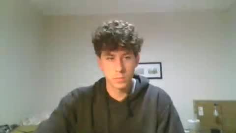 Snapshot of saint_nott chatting on May 5, 1:46 am saint_nott online show from May 5, 1:46 am