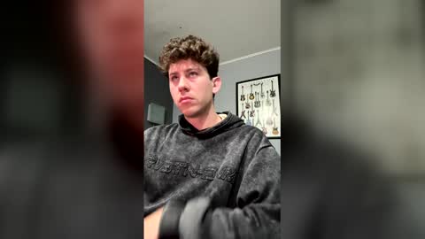 Snapshot of saint_nott chatting on May 24, 6:51 am saint_nott online show from May 24, 6:51 am