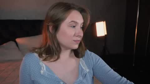 Snapshot of saint_trisha chatting on May 12, 8:28 pm Trisha online show from May 12, 8:28 pm