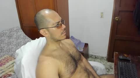 saintedy01 online show from December 2, 12:18 pm