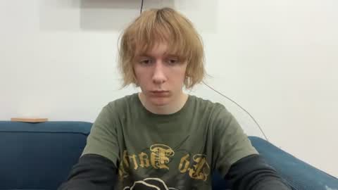 saintfawn online show from July 24, 3:21 pm