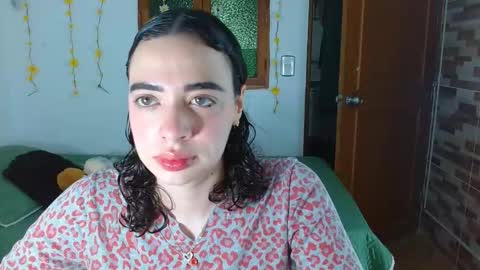 Snapshot of sajecrismaa chatting on October 9, 7:56 pm crisma online show from October 9, 7:56 pm