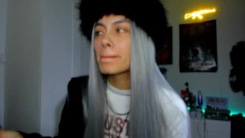 Snapshot of sakaexxx chatting on January 30, 5:41 am    online show from January 30, 5:41 am