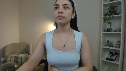 Sakura Harper online show from May 4, 4:52 am