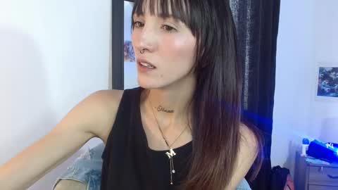 Snapshot of sakura_skinny chatting on February 27, 5:26 pm Sakura Skinny online show from February 27, 5:26 pm
