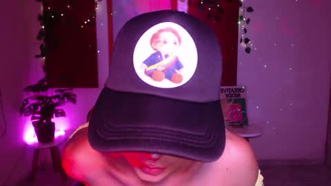 Sakura online show from February 20, 6:19 am