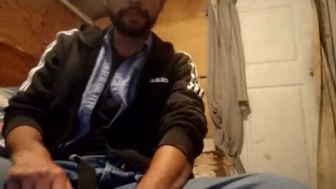 Snapshot of salido543 chatting on December 17, 7:25 am Penoso online show from December 17, 7:25 am