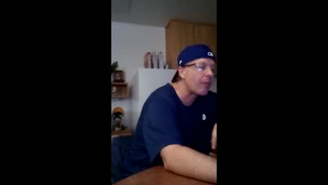 Snapshot of salis1981 chatting on May 16, 7:34 pm salis1981 online show from May 16, 7:34 pm