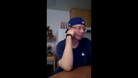Snapshot of salis1981 chatting on May 16, 7:56 pm salis1981 online show from May 16, 7:56 pm