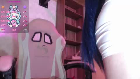  salloy  online show from December 5, 4:14 pm