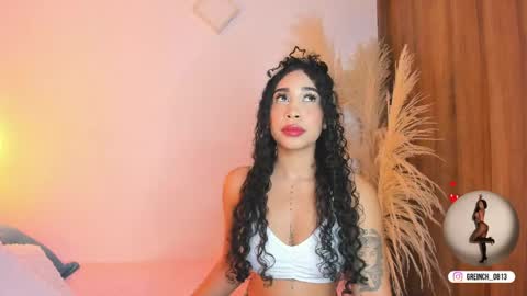 Snapshot of sally_rosses chatting on May 19, 12:33 pm sally rosses online show from May 19, 12:33 pm