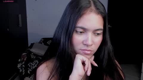 Snapshot of sallye__ chatting on November 8, 3:18 am Sallye online show from November 8, 3:18 am