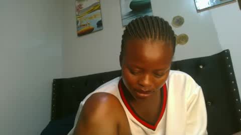 Snapshot of sallysasha254 chatting on December 18, 10:08 am sallysasha254 online show from December 18, 10:08 am